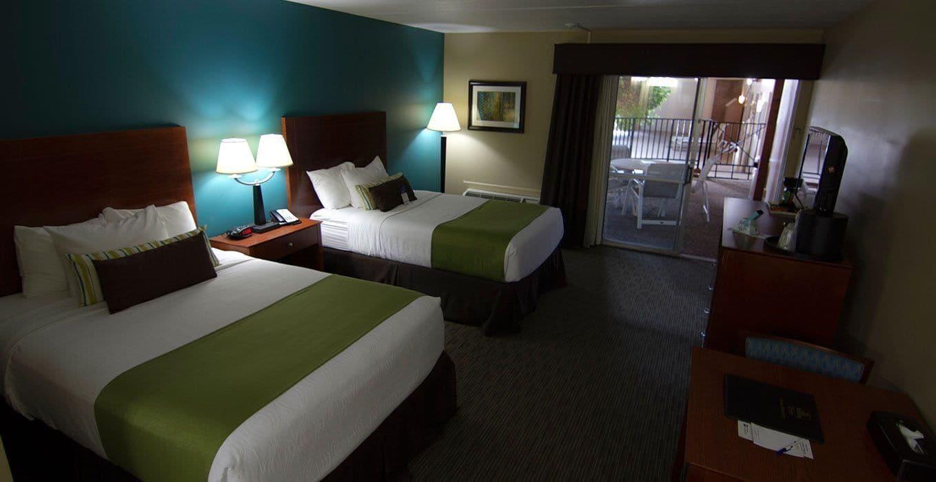Best Western Plus Plattsburgh Bagian luar foto